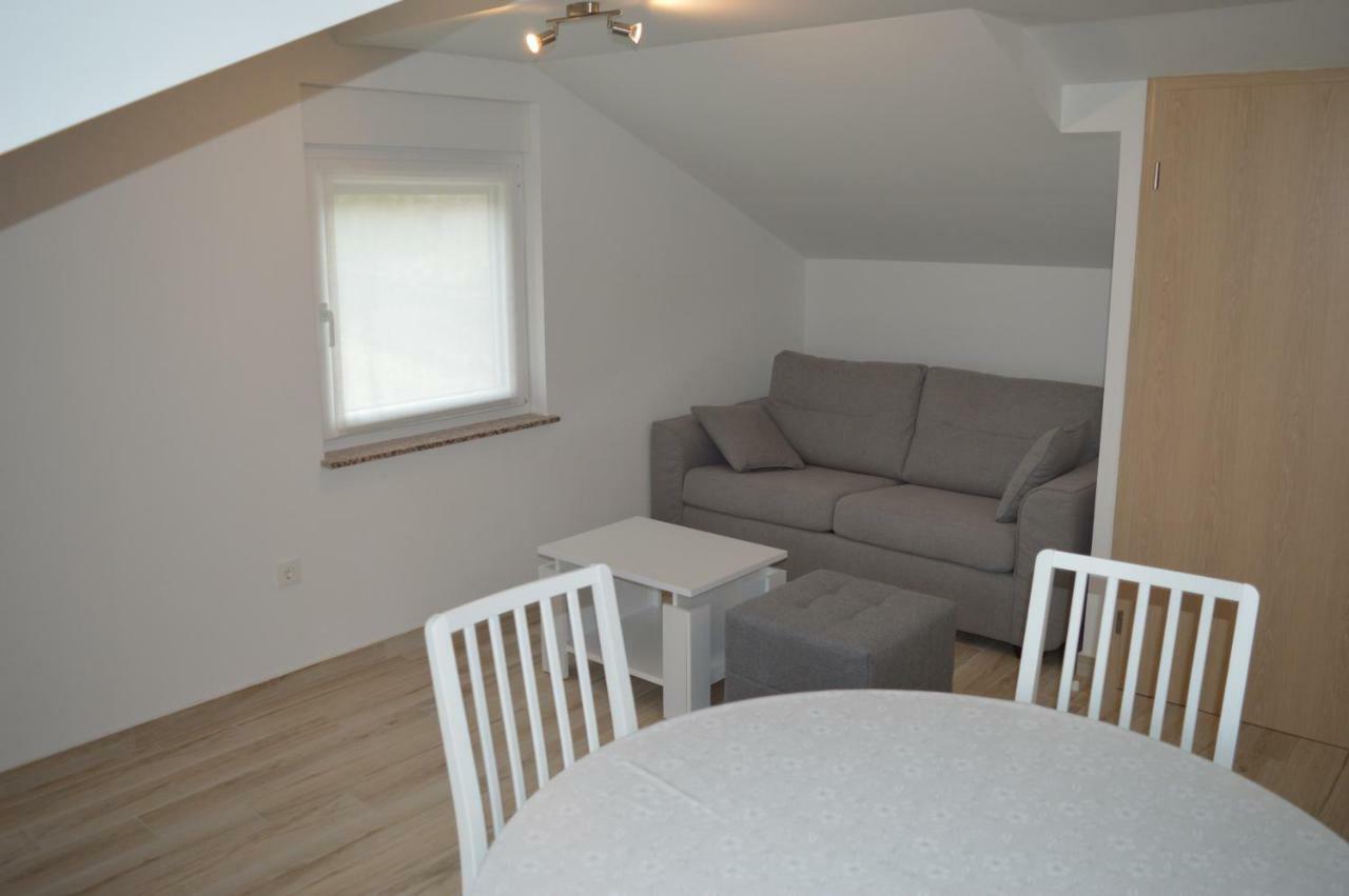 Appartments Dobby Vrh  Extérieur photo